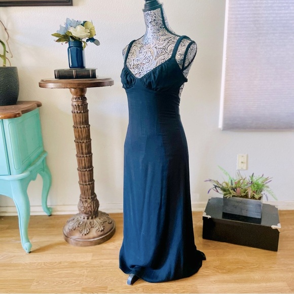 Princess Polly Backless Cutout Summer Cotton Linen Blend Maxi Dress Size 2 - Picture 5 of 8